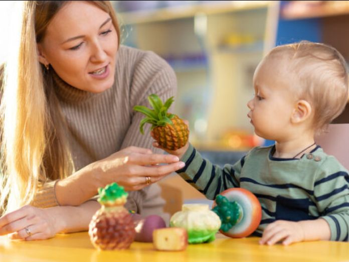 Onze nieuwsbrief van deze week start met twee hoopvolle onderzoeken: 1) Moedermelk helpt kinderen die via een keizersnede worden geboren aan essentiële bacteriën, 2)  ondersteuning helpt echt om taalachterstanden in te lopen. mailchi.mp/dgcommunicatie…