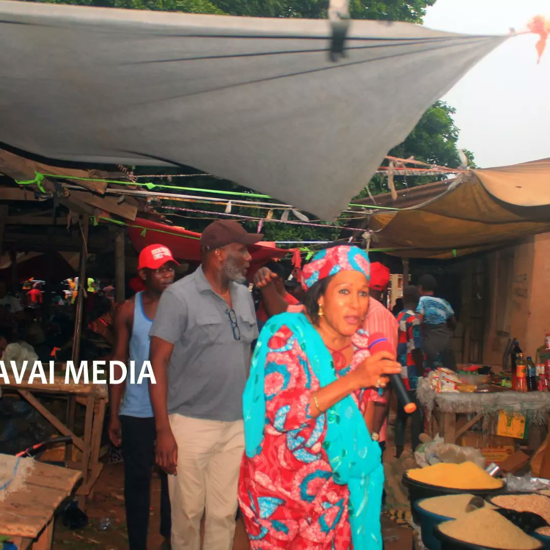 AbiaAvai's tweet photo. APC DOOR TO DOOR CAMPAIGN: THE RESCUE AND DEVELOP ABIA MESSAGE AT NKWOEGWU MARKET.
Hon. Princess Nina shares the Ikechi Emenike's #RADA MANIFESTO: Seed Venture Capital for SMEs, End to multiple Taxation, Calls for Block votes for Ikechi, Okwulehie...
#AVAIMEDIA
The APC door https://t.co/Ya1e6GN2wj
