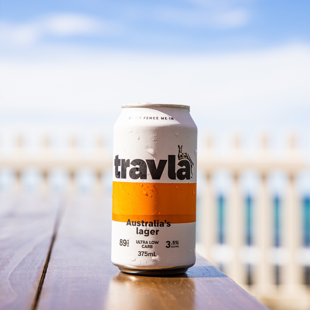 _travla's tweet image. A frosty, cheeky Travla on a warm, sunny day. #crackatravla