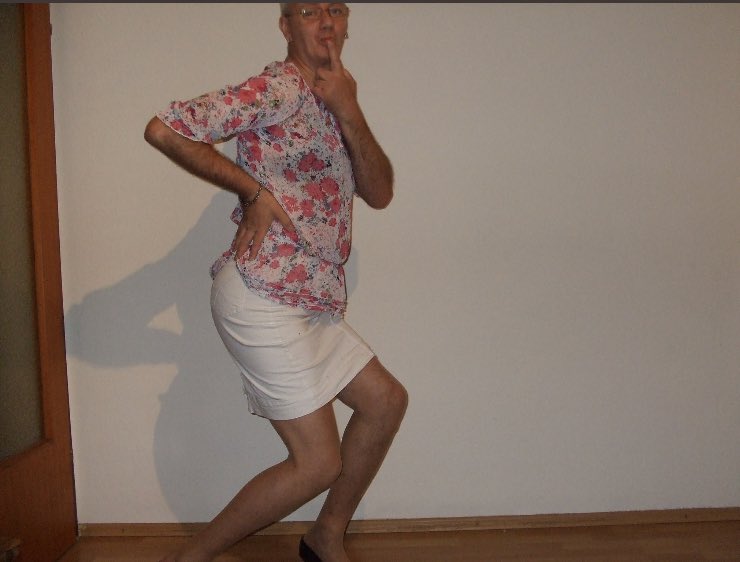 ScotsDee's tweet image. When you get asked if you've done blackmail before 😂😂😂girl do you know who you're talking to here,clearly not I am the blackmail queen&amp;amp;i know it!Only with consent&amp;amp;cash upfront ofcourse🙄Sissy Murat be careful what you wish for ladyboy😈💦💦💦