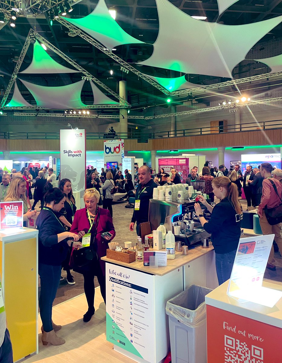 AnnualAppConf's tweet photo. Kicking off for Day Two of the 2023 @AnnualAppConf and it’s another buzzing day! #FEWeekAAC https://t.co/rdJ8Uuw2S6