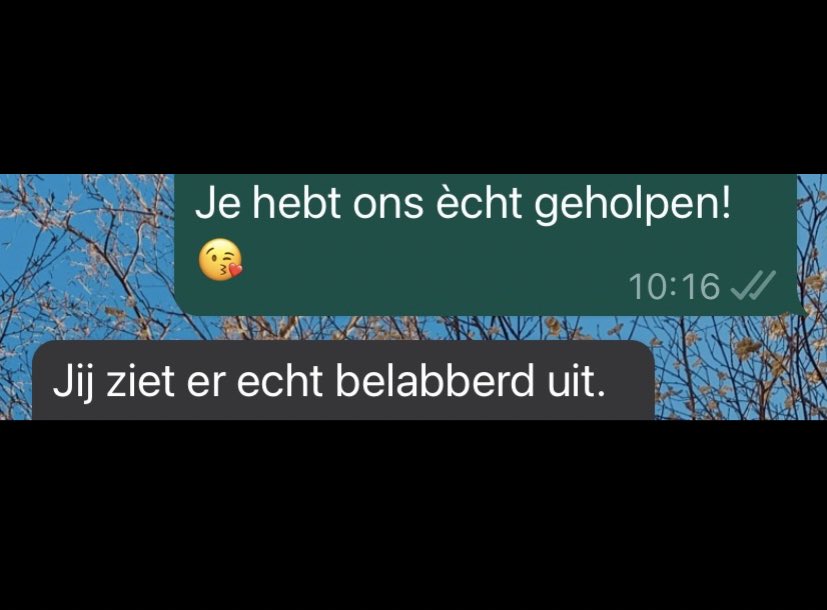 Vroeger was alles beter!

Nou ja, in elk geval de whatsappjes die ik mocht ontvangen…

Maar wel fijn dat Tsjappie mee naar buiten mocht.

#lekkerwijf 
#zietergoeduit 
#fjietfjieuw 
#hot 
#wow 
#mooievrouw 

😂😂😂🙄