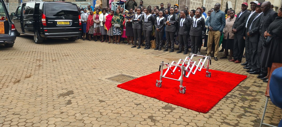DelightsFuneral's tweet photo. Family and friends gather to bid Farewell to a beautiful soul. 
Quality Funeral service with Distinction. 
#ripsharonkigen https://t.co/UpJtJbt35p