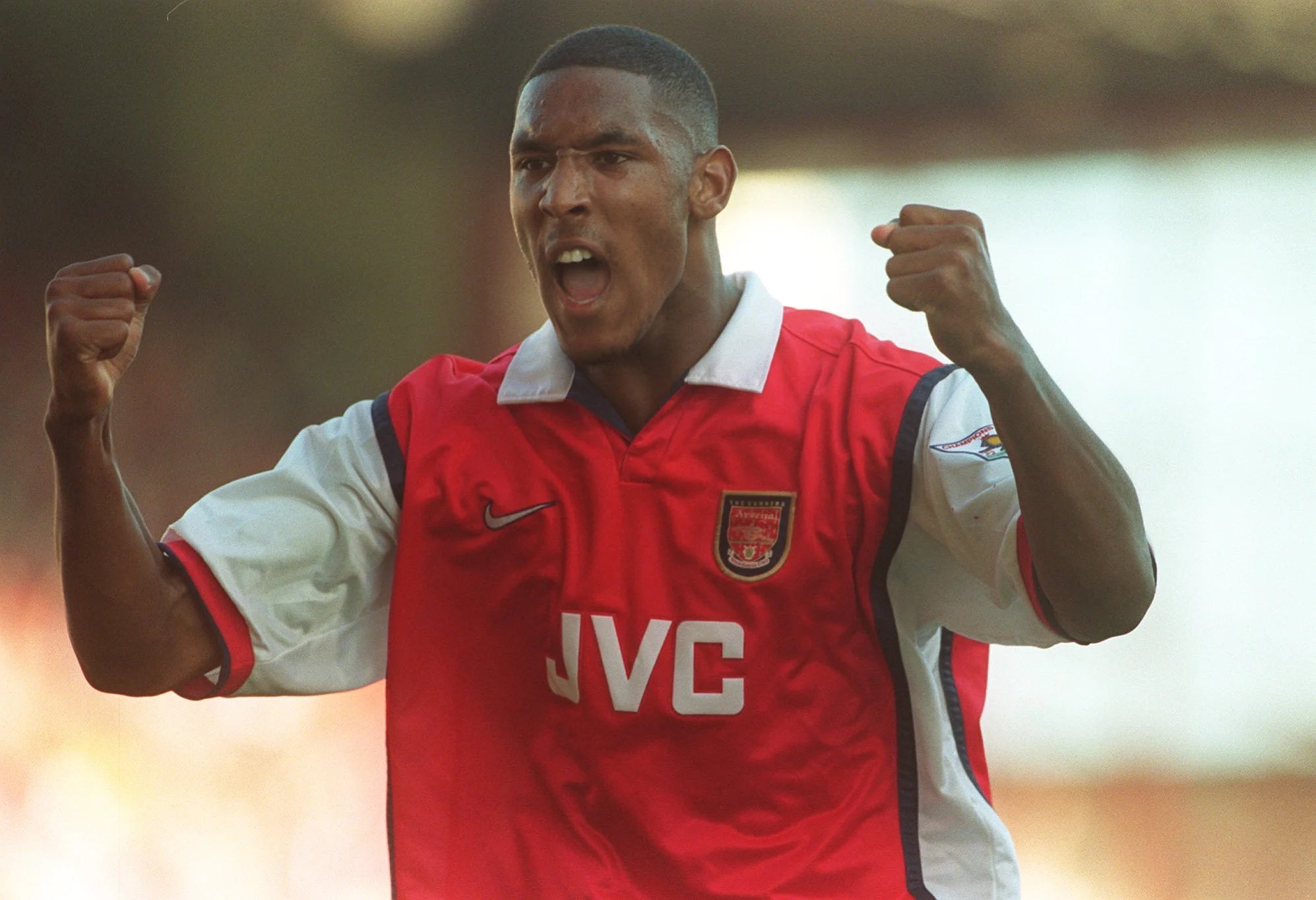 Happy Birthday to former Arsenal striker Nicolas Anelka, who turns 44 today! 