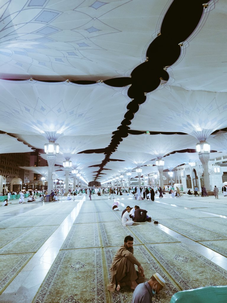 alihwarsame's tweet photo. Prophet's masjid (Al-Masjid an-Nabawi) in Al-Madinah Al-Munawara is a rare architectural art with splendid Interior design &amp; decoration. The door panels of the gates are adorned with beautiful geometric, wooden &amp; beautiful metal patterns. It's so peaceful &amp; appealing. https://t.co/HA6F4Kh6FN