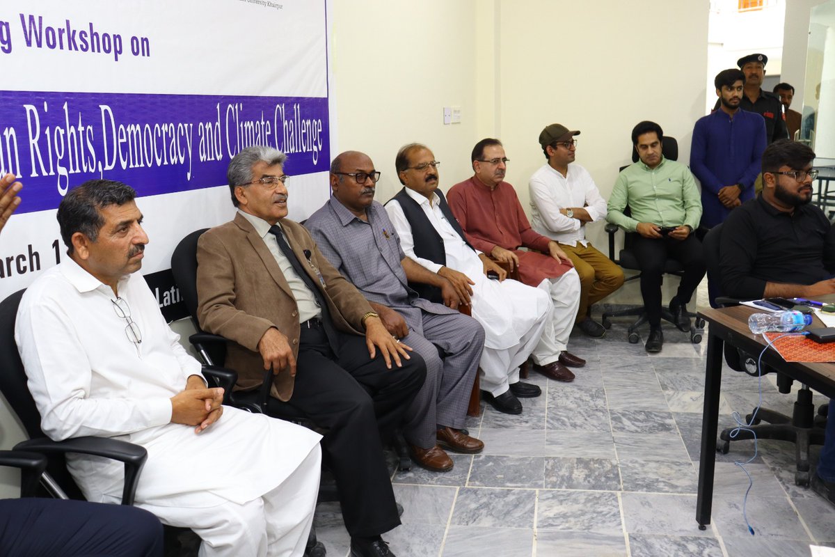 sscentersalu's tweet photo. ONE-DAY TRAINING WORKSHOP ON PROMOTION AND PROTECTION OF HUMAN RIGHTS, DEMOCRACY AND CLIMATE CHALLENGE HELD
#YPDC #BhitaiSocialWatchAndAdvocacy #HumanRights #Democracy #ClimateChallenge #SALU
#Students_socety_center
#MPDC
#BISWA
#FESPakistan https://t.co/R3UsR46MEQ