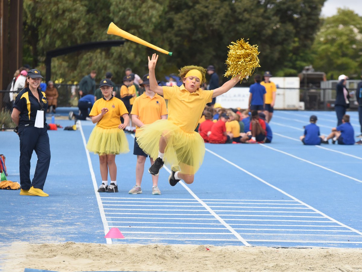 Our Junior School community had a joy-filled day last Friday, supporting each other as everyone participated in the Junior School Athletics carnival. We challenged our students and they responded, had fun, and learned so much about what they are capable of! 💙💛💚❤️