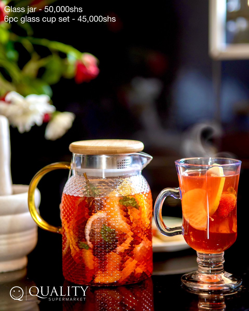 QualityUganda's tweet photo. Fruit tea infused with herbs, fresh fruit and spices ππππ₯! A bust of flavor π₯°.
Perfect for a day as cold as this, weβll drop the recipe soon. For now check out these cool glass jars and glass cups #AvailableAtQuality π. https://t.co/3gYrfdVQco