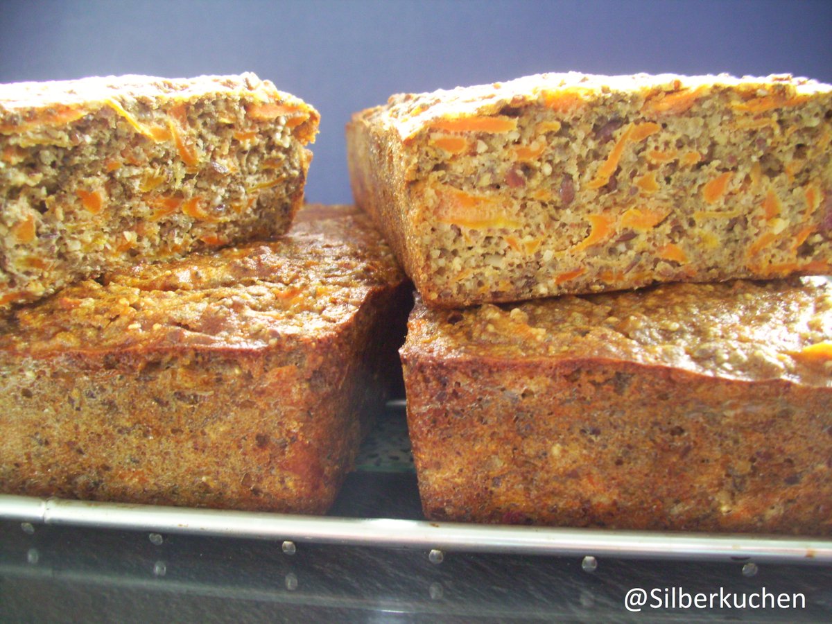 Silberkuchen's tweet photo. Dinkel -Karotten Brot #karottenbrot #möhrenbrot #rüblibrot #bunteskarottenbrot #saatenbrot #speltbread #carrotbread #powerbrot #herzhaft #saftig #foodphotography #foodblog #foodforfoodies #instafood #gesundeernährung #healthyfood #homebaking #selbstgemacht #lecker #bio #nws https://t.co/uC6m1k3S8y