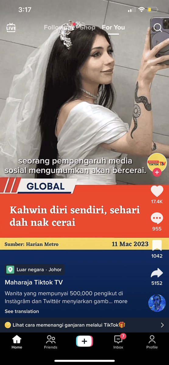 ketengahketepi's tweet photo. Me one day : i love myself so much

Me next day : penatlah dengan diri sendiri https://t.co/xHUih4Dajp