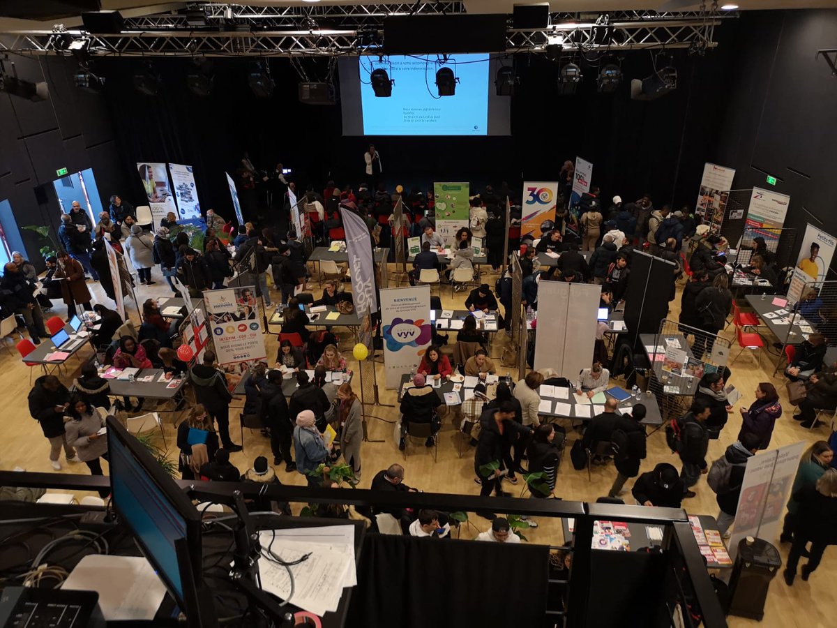 ‼️ Retour sur le Forum de l'Emploi de Saint Michel Sur Orge, le 09 mars 2023.
▶️24 entreprises étaient présentes
▶️362 visiteurs nous ont rejoint
▶️451 premiers entretiens
Un succès collectif et de belles opportunités d'embauche. 👍
#Forum #Emploi
#OnEstLaPourVous