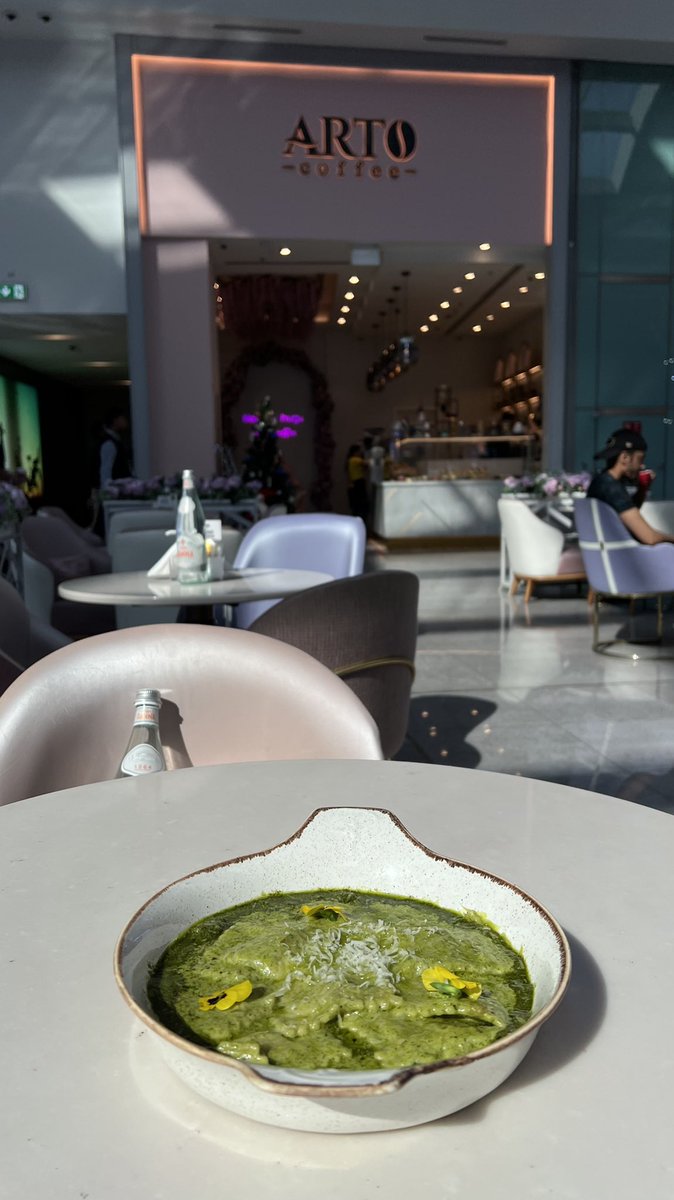 arto_coffee's tweet photo. MORE THAN RAVIOLI 

Just a few spoonfuls of fragrant basil pesto can take any dish from good to great. 💚
#artocoffee #coffee #desserts #breakfast #bestfood #dubai #dubaimall #BurjKhalifa #tastyfood https://t.co/CRl2Pv6LOL