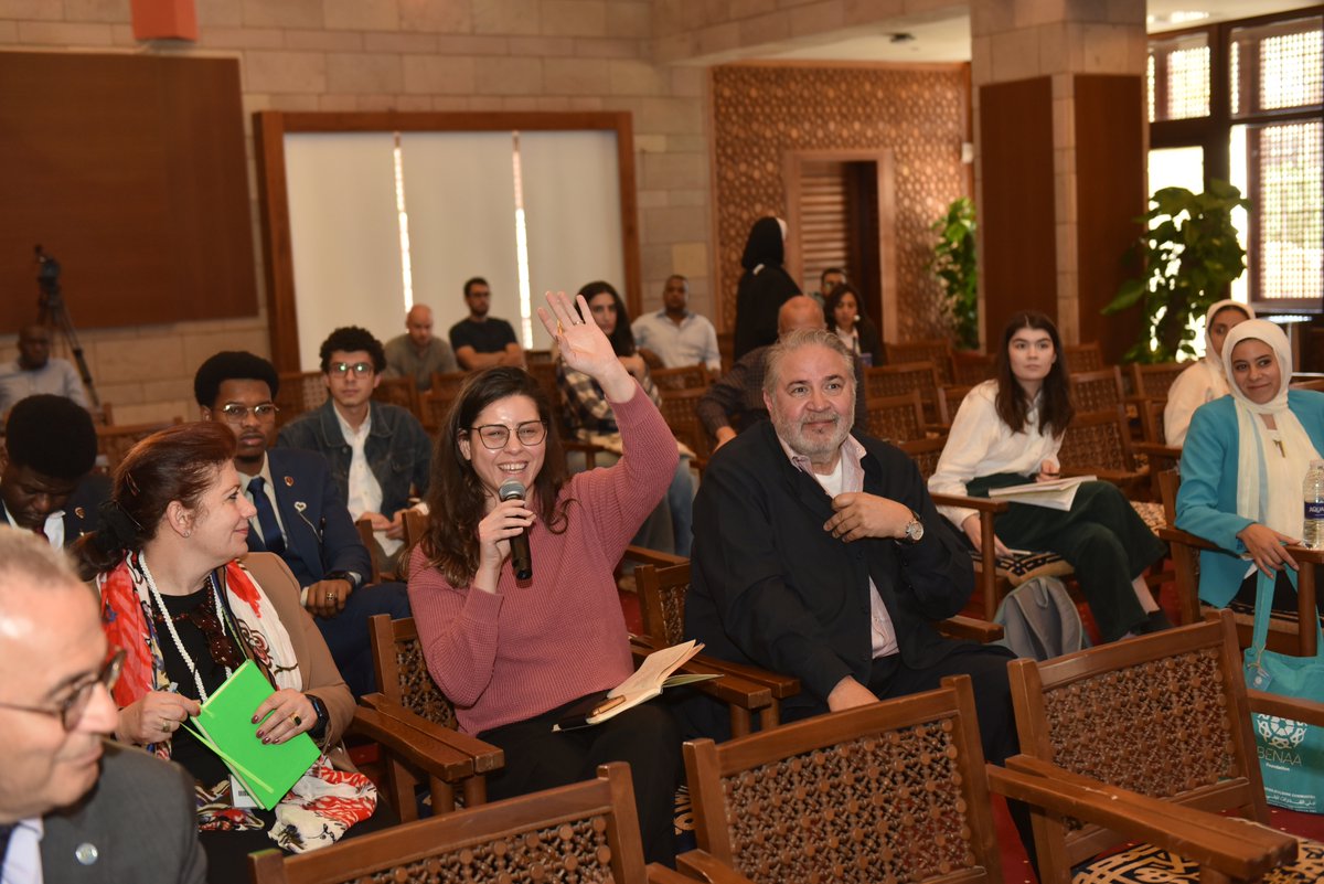 AUCPresident's tweet image. Wishing our students &amp;amp; faculty an exciting week as @AUC kicked off its annual Research &amp;amp; Creativity Convention #RCC2023, in the presence of H.E. Dr. @yasminefoud, bringing together research, design, innovation, &amp;amp; creativity activities. #AUCDriven