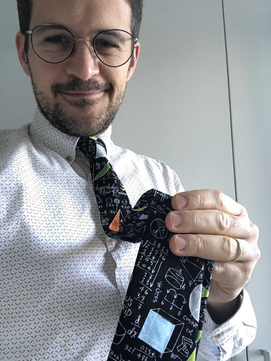 pquimic's tweet photo. 😍Happy Pi Day!
Bon Dia Internacional de les #matemàtiques ✌️
#piday #idm2023 #idem314 #idm314cat #itechmath https://t.co/vo11yZ8Ldy