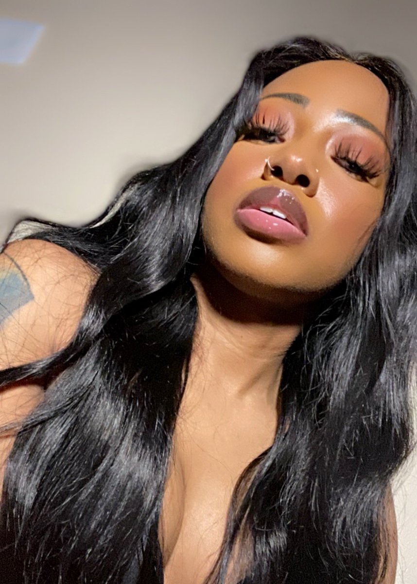 PrettyAzzUnique's tweet photo. https://t.co/au10hqSbsN