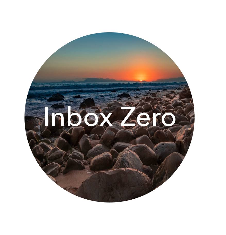 VenditoreEff's tweet photo. ORE 8:00 DI MATTINA: INBOX ZERO!

10 anni fa passavo il sabato a riordinare le e-mail 📩  e perdevo tempo prezioso per me e per la mia famiglia 👨‍👩‍👦‍👦.

Oggi dedico qualche ora a settimana. Come? Grazie al metodo “EMAIL EFFICACE”

▶️
 https://t.co/vPbzOuTJOj https://t.co/yLymV0cSJl