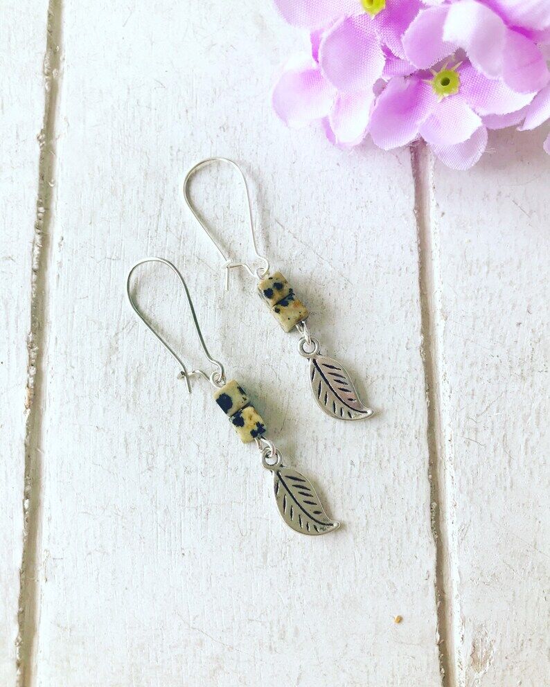 These gorgeous earrings would make the perfect #gift

cutt.ly/33Gogic

#MothersDay #gifts #etsy #earlybiz
