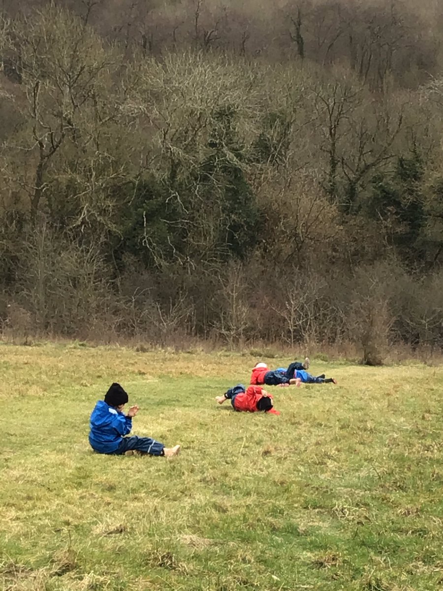 PipersForestSch's tweet image. Reception @PipersPrePrep loved rolling down the hill in the meadow, walking back up was the tricky part #PipersGrounds #windyday #loveoutdoors