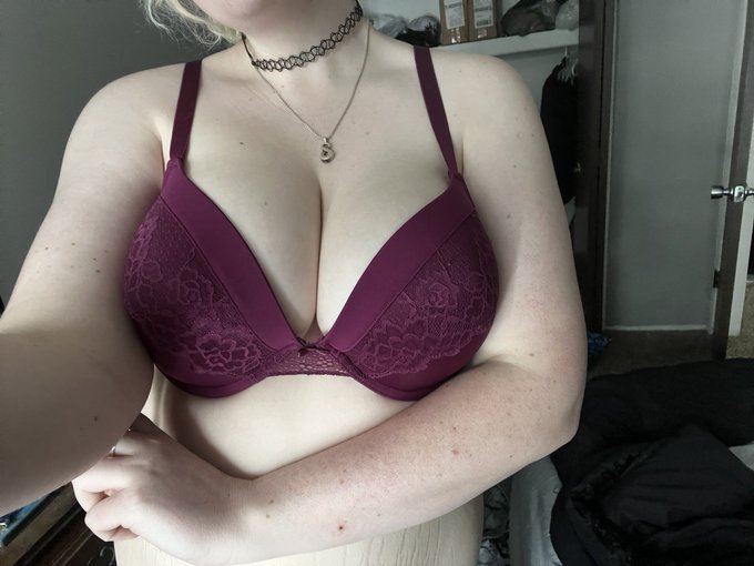 &lsquo;I&rsquo;ve got this new anime plot. Basically there&rsquo;s this [24 year old] but she&rsquo;s got HUGE boobs. I mean<a href="/tag/porn"class="tags"><span>#porn</span></a><a href="/tag/porno"class="tags"><span>#porno</span></a><a href="/tag/tittytuesday"class="tags"><span>#tittytuesday</span></a><a href="/tag/findom"class="tags"><span>#findom</span></a><a href="/tag/pawg"class="tags"><span>#pawg</span></a><a href="/tag/nsfw"class="tags"><span>#nsfw</span></a>