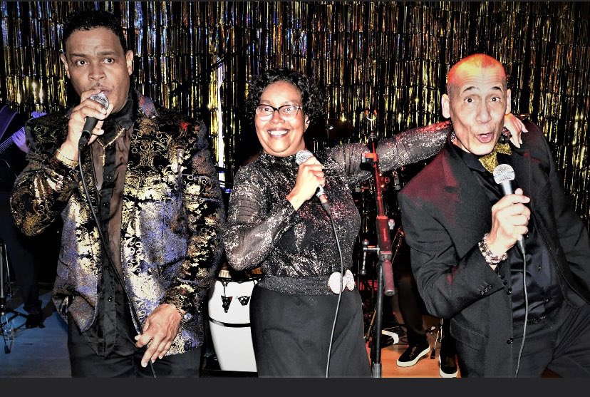 PoderOrq's tweet image. Gezellig feesten met Orquesta PoderLatino