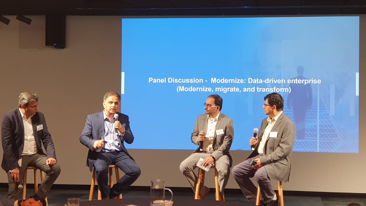 InfosysAusNZ's tweet image. Infosys and Oracle hosted an exclusive executive workshop “Innovate and Modernise through Cloud: with Security and High Performance” in Infosys&apos; Melbourne Living Lab. Here are few glimpses of the insightful conversation. 

#InfosysOracleServices #InfosysCobalt