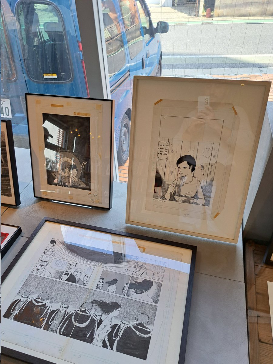 AsamiChiaki's tweet photo. Chi si dovesse trovare a Tokyo non può non fare un salto alla mostra dedicata al maestro Kamimura Kazuo. Un uomo,come recita il titolo di questa esposizione, devoto all'eleganza. #上村一夫 #kazuokamimura #kamimurakazuo @nostos_books @migiwakamimura https://t.co/0fYbmxU26F