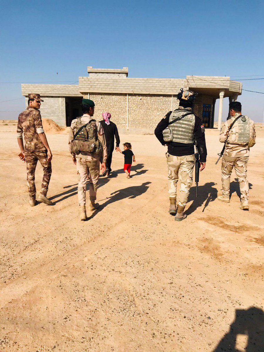 warmediateam's tweet photo. 🔴The 54th Brigade of the #Popular_Mobilization_Forces and the security forces launched an operation and #inspection in the periphery of Al-#Habbaniyah Lake and Al-Ankor governorate.

#War_Media_Team 
#Public_Media_Directorate https://t.co/DcALNYvh5L