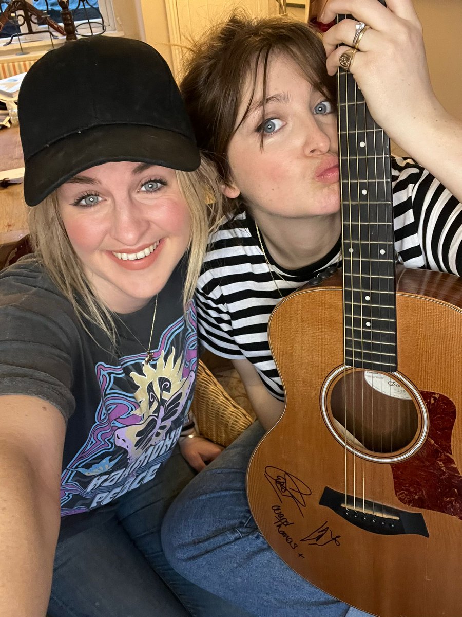 Anyone fancy winning this Taylor guitar??? We have signed it too!!! All you have to do is Buy our new album “Music In The Madness” from our website by Thursday this week (16th March)!!!🥳🎉 wardthomasmusic.co.uk/store (No purchase necessary)