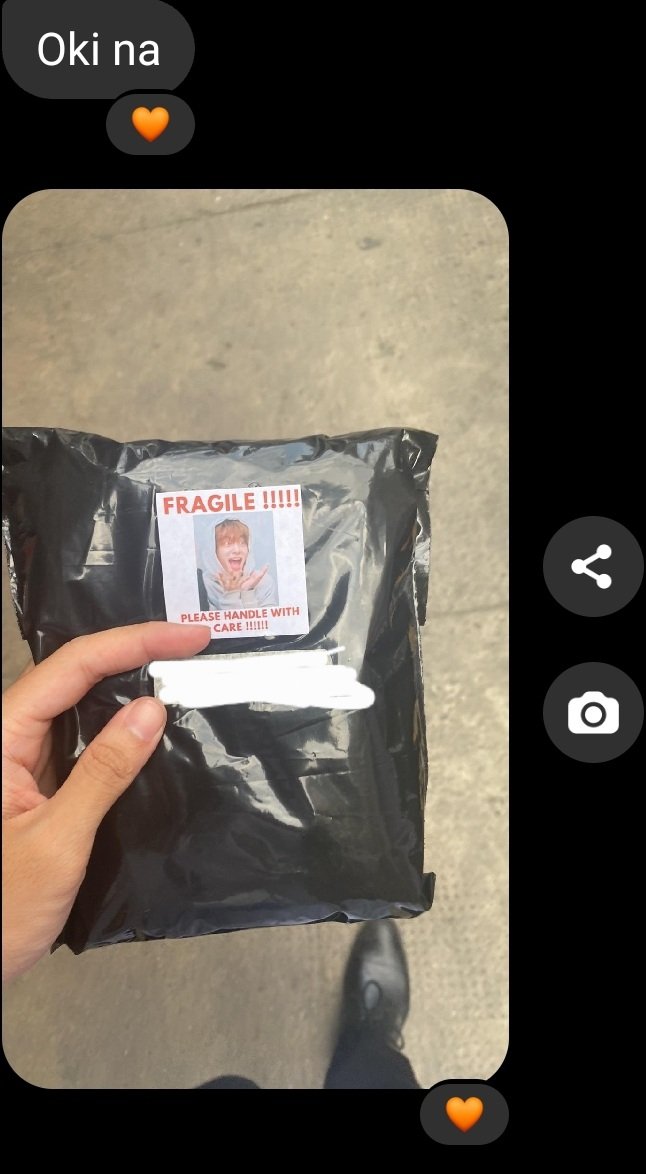sunghooniee21's tweet photo. feedback from another facebook buyer ! 

#ivys_polaroidservice
#sunghooniee21_feedbacks https://t.co/iAuDp92p4H