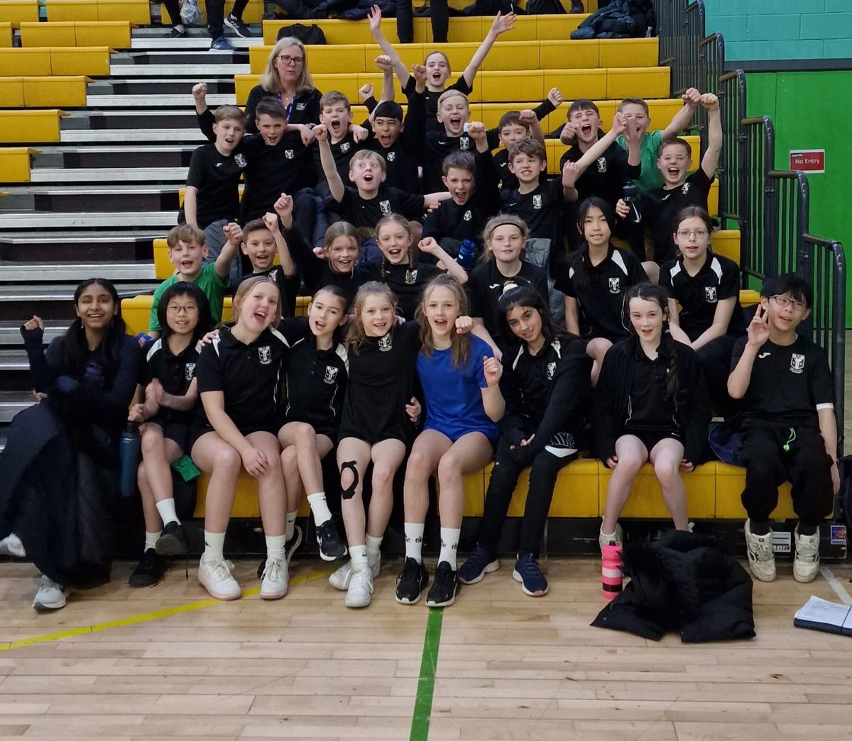Well done on making it to the Solihull Sports Hall Athletics Finals last week! 🏃‍♂️🏃‍♀️🎖