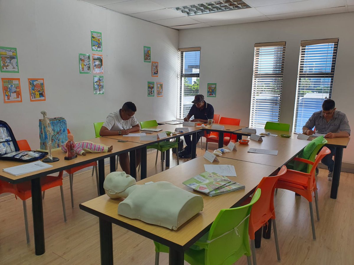 MAKROSAFE's tweet photo. Durban is in full swing ,conducting First Aid Level 1 Training.
Have a look at our next Public Training dates - https://t.co/xiFvVzpz5Z
#Firstaidtraining
#OHSTraining
#Publictraining
#Durban https://t.co/DFgI2iS8aC