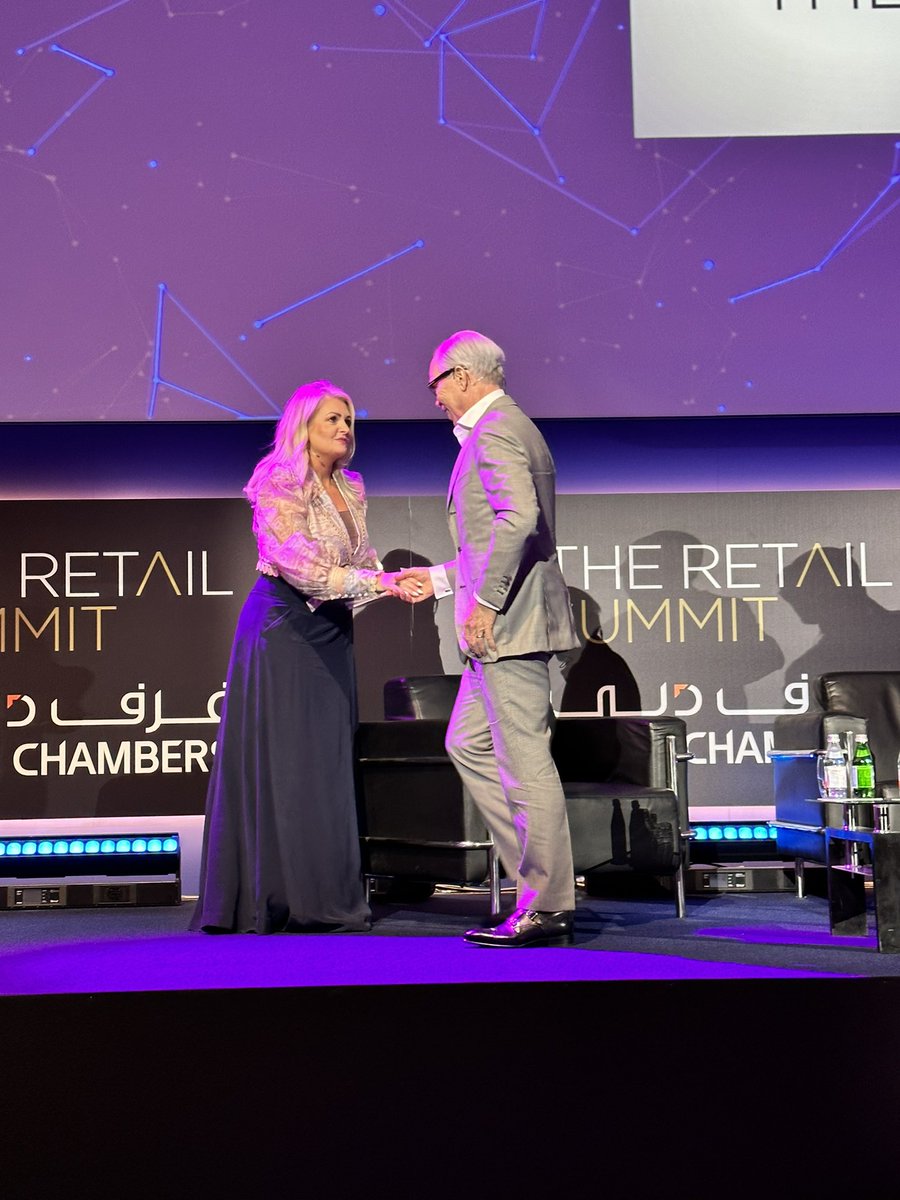 katehardcastle's tweet photo. Welcome to the stage Mr Tommy Hilfiger @TheRetailSummit https://t.co/wiEM2dpGdq