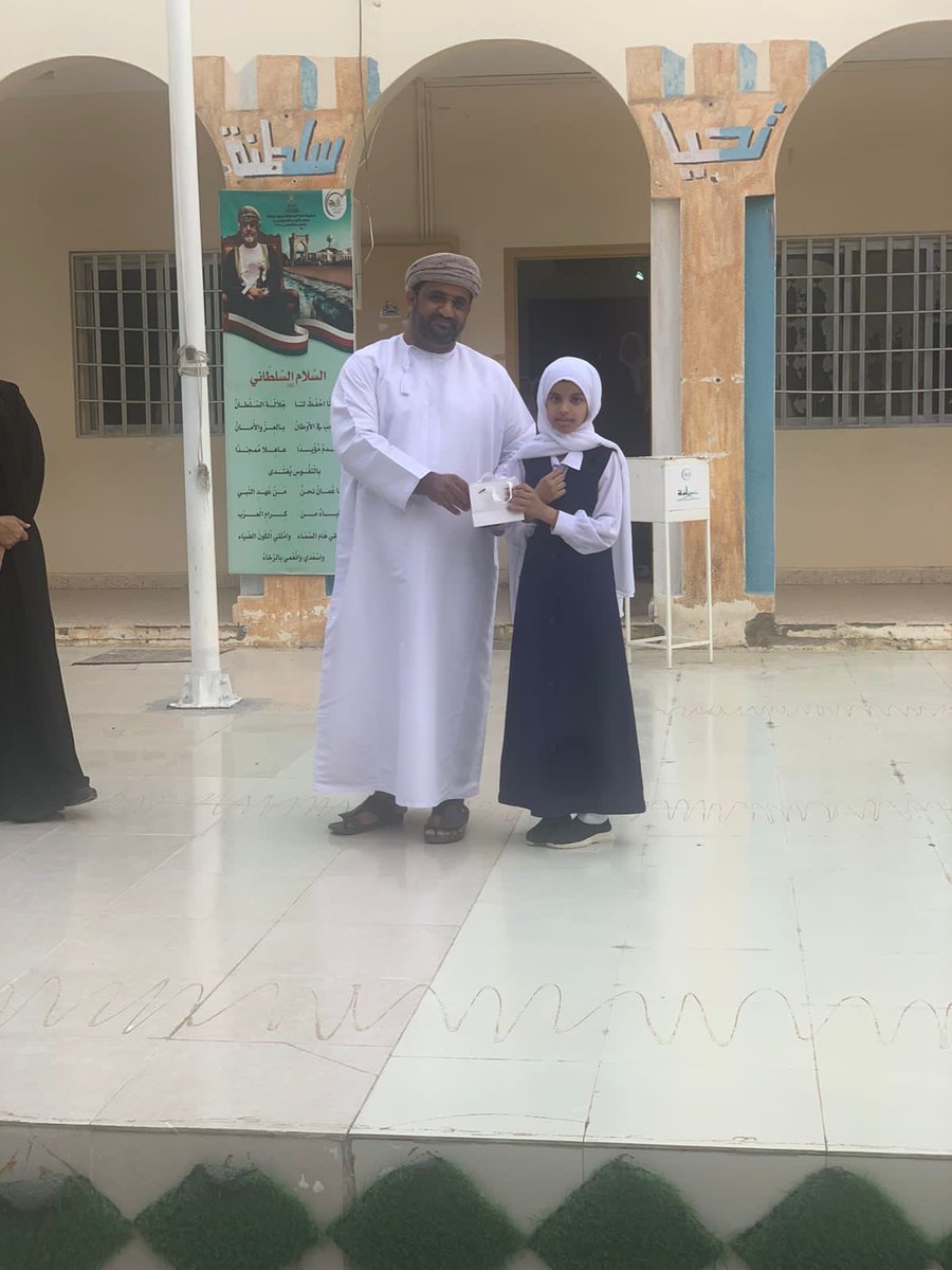 teacher__mm's tweet photo. @BSmath_su مدرسة زينب أم المؤمنين https://t.co/2Fv4HVRmvp