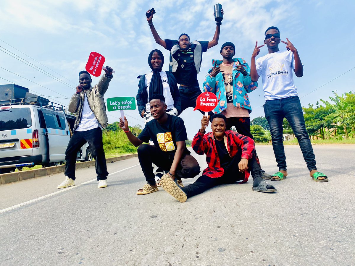WeAreYouthsUg's tweet photo. Thread
Below is the full story of the WAY Secondary School Championships. (WASSC) .
The team had fun on the road as it traveled to the host school.
#WASSC #Tokabasanya https://t.co/HBDQaqzZB9
