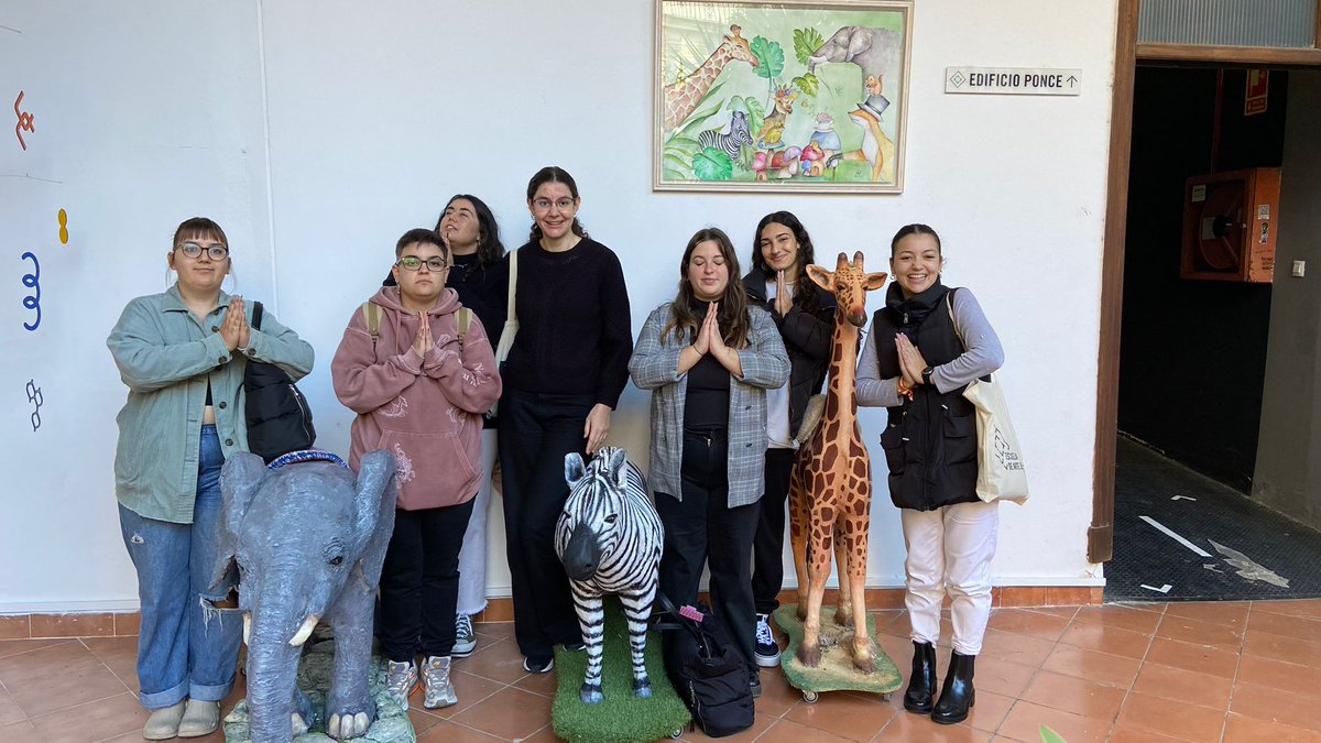 Marjimenez23's tweet photo. teo va al zoo🤠🦓🦒🐫 https://t.co/Kh8Fh2SWBb