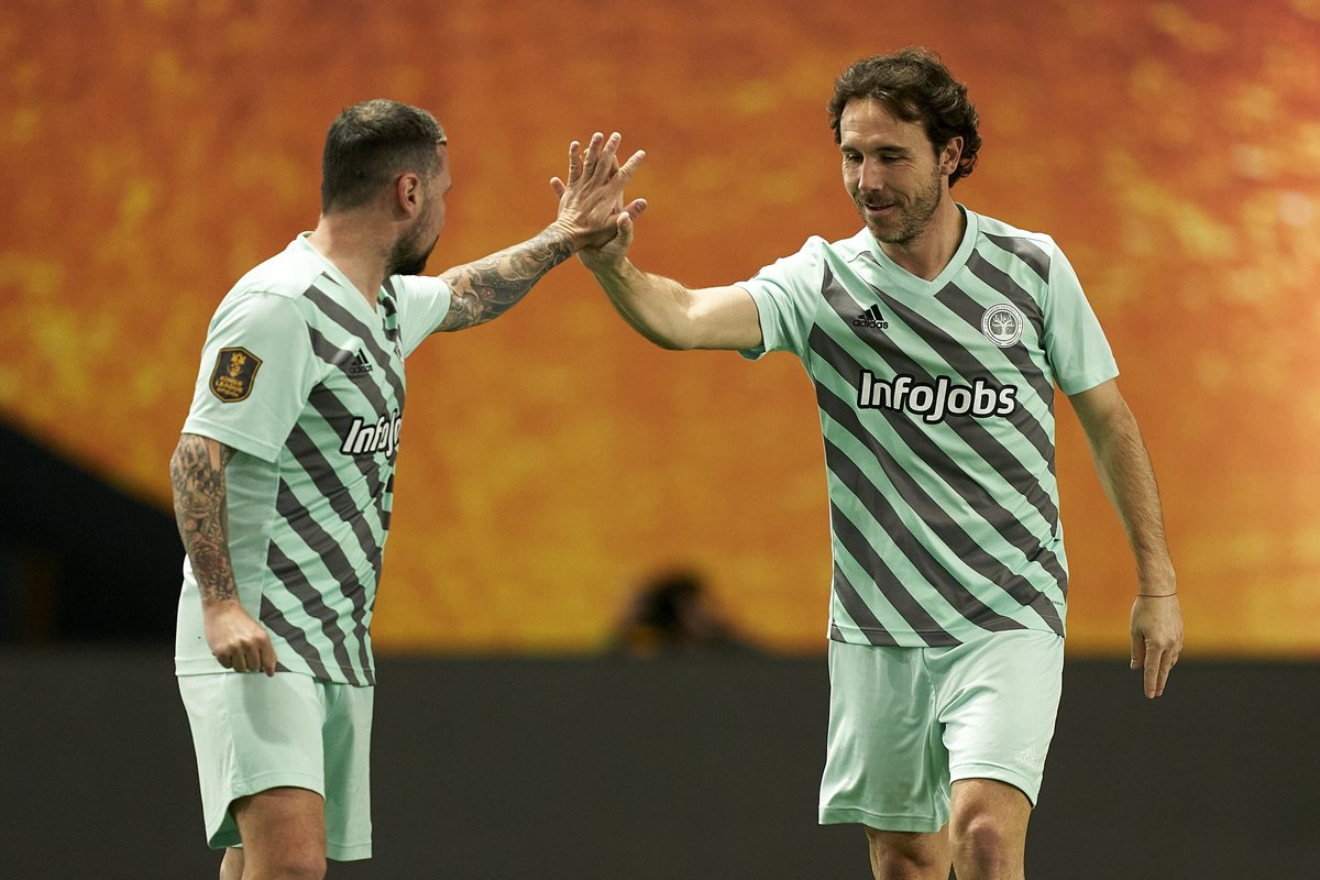 Xav1️⃣ M0️⃣las tweet media