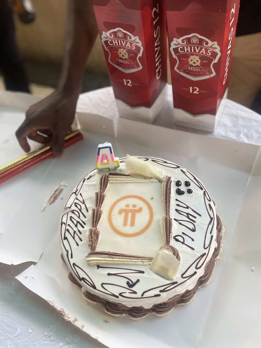realpirex's tweet image. Today we celebrate the 4th Anniversary of #PiNetwork,We had an amazing moment 2gether as a #picommunity in #cameroon bringing all #Pioneers 2gether on this day 4 this wonderful celebrations as we’ve shared this journey so far.

Happy #piDay2023 @Bronafide @hackapreneur @pi2team