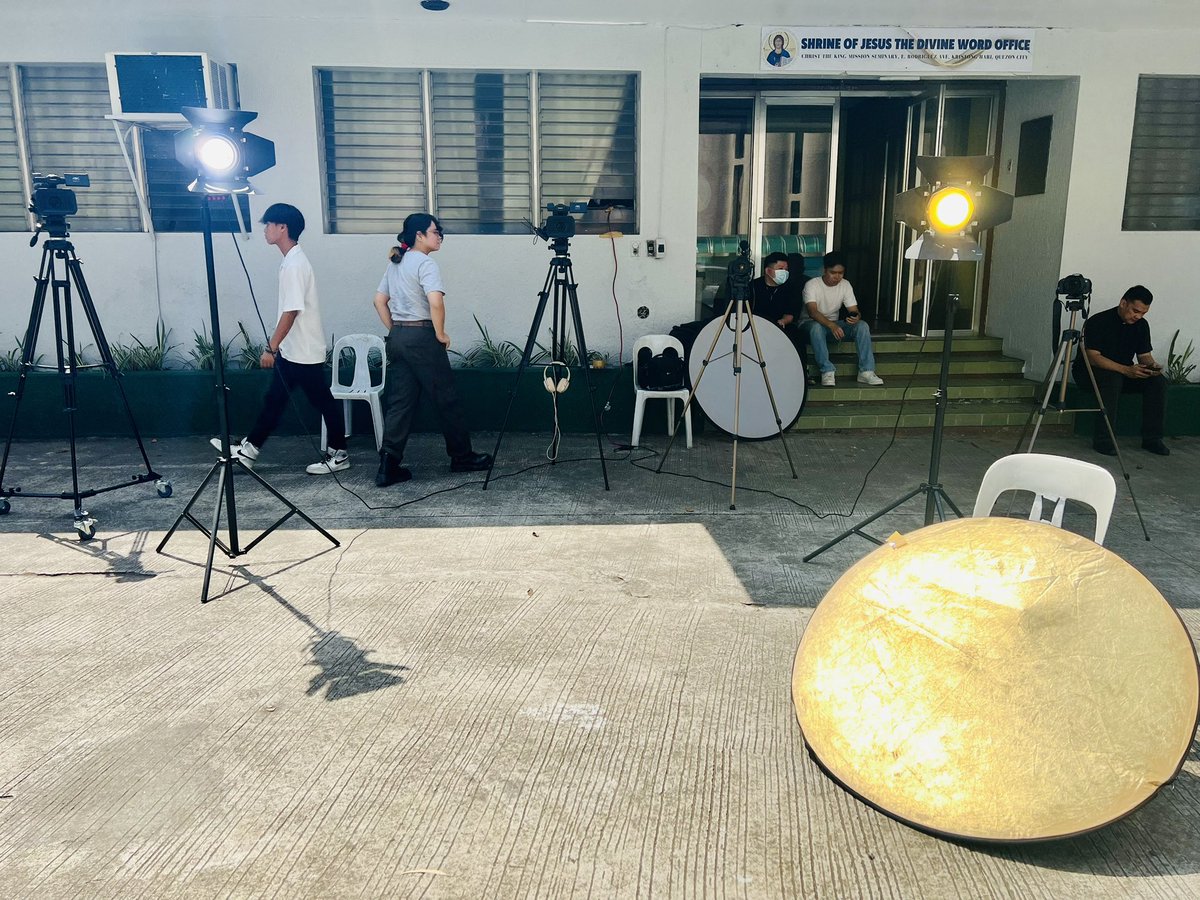 YACmomqpm's tweet photo. #YAC P and T Shooting for Season 4 - "YAC's In Our Own Words." TV MARIA. Sunday, March 12, 2023.
#YAC #PandT #yacPandT #TVmaria #YAC_InOurOwnWords #YAC_IOOW
#knowGodThroughMedia #YACvision2023
#mediaWarriorsOfChrist #toGodBeTheGlory
#whYAC #YAC2023 @tvmariaphils https://t.co/e7bJ4yXYa7