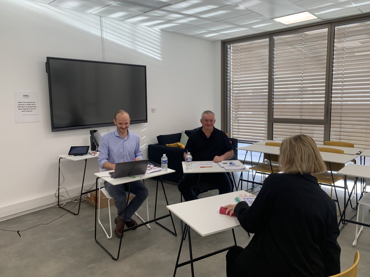 ISFECfa's tweet photo. #CQP #CVS || Les stagiaires de la formation préparation au #certificat de #qualification professionnelle #Coordinateur de Vie scolaire déployée en #Nouvelle-Aquitaine en partenariat avec le #CREFI, passaient hier et aujourd'hui les épreuves orales de validation des blocs 1 & 2. https://t.co/Ti1i6cSz5m