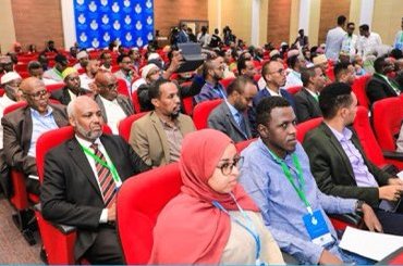 4Daltabyo's tweet photo. The National Education Conference is underway in #Mogadishu for the second day with participation of education experts and veteran teachers by @moechesomalia.

#Somalia https://t.co/bJNFEABWdM