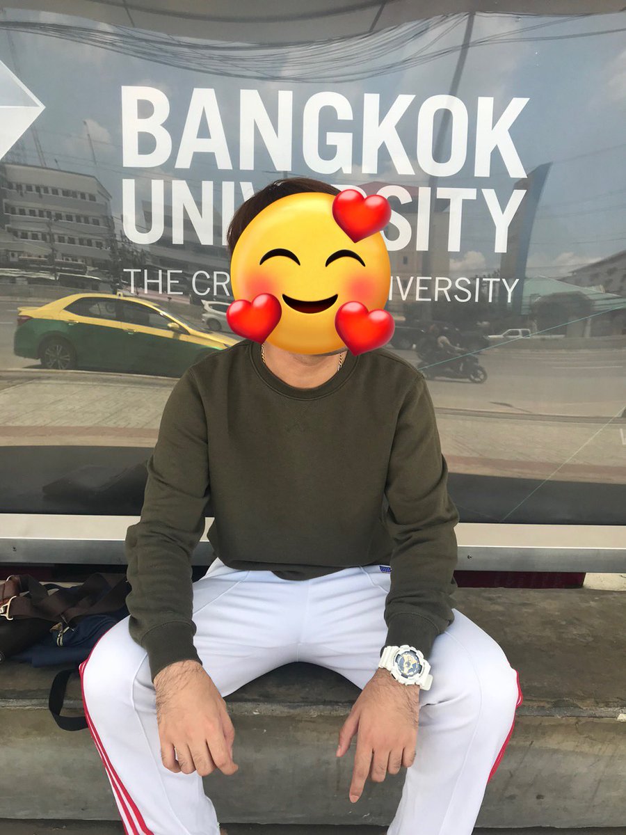 LonnSjk's tweet photo. โปรดส่งใครมารักก ฉันที5555🥺❤️❤️ https://t.co/JjTO0JFPtM