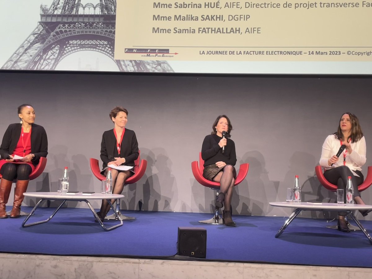 aife_officiel's tweet photo. Intervention ce matin de Sabrina Hué et Samia Fathallah pour AIFE et de la @dgfip_officiel en ouverture de la journée de la facture électronique organisée au palais Brongniart par @commfnfe 
1200 inscrits à cette journée dont 2/3 d'entreprises annonce le pdt du FNFE @CySautereau https://t.co/p00hQaviWJ