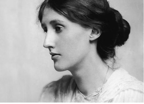 NVPproperty's tweet image. A rather special, 2 bedroom flat on Hyde Park Gate where Virginia Woolf was born and is said to have written some of her novels. Available to rent through NVP bit.ly/4014LfL