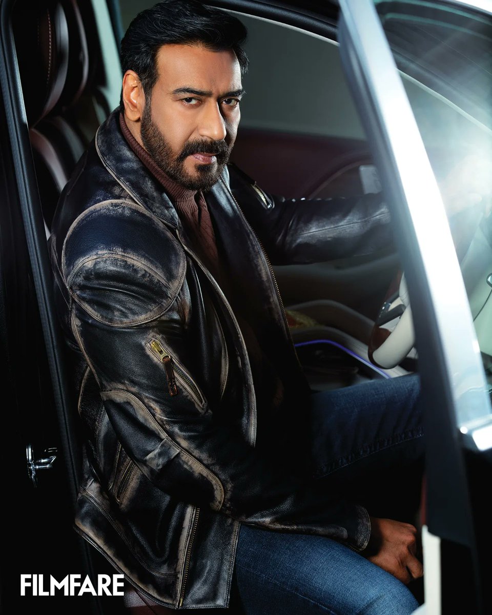 filmfare's tweet photo. “When you do two things together and are passionate about them, everything becomes easy. If you don’t want to do them, everything becomes difficult. The only thing required is hard work, which I love doing, so I don’t have a problem. https://t.co/Tr6uiqItPq