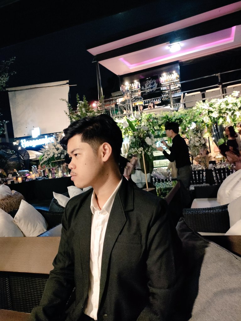 pakorn_pppp's tweet photo. อยากได้อนาคต ลงมือในปัจจุบัน💪 https://t.co/pL4bOvSadd