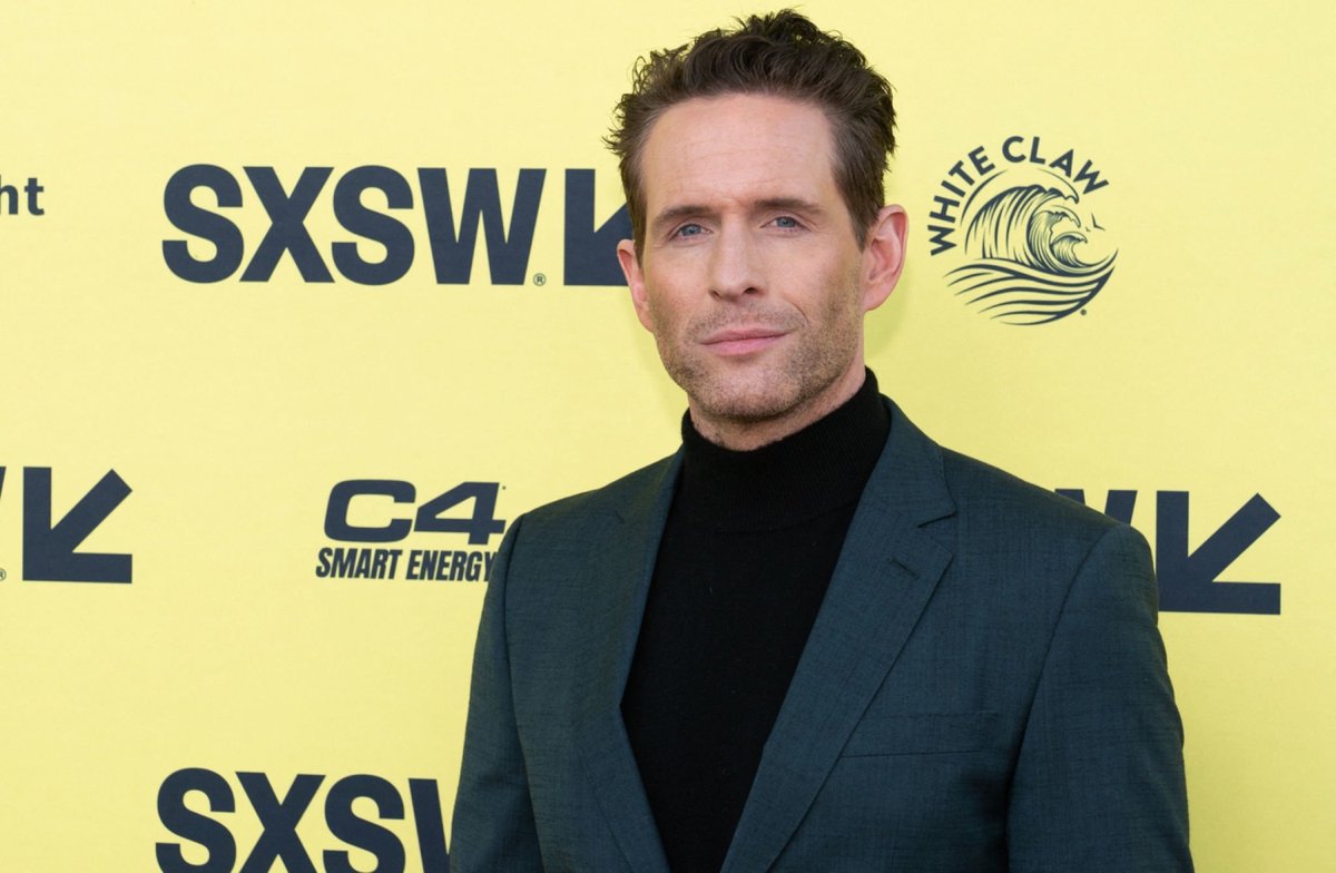 GhowertonFan's tweet photo. Photos: Glenn Howerton attends the "BlackBerry" Premiere at 2023 SXSW https://t.co/w15SjkbBj0 @GlennHowerton #GlennHowerton #SXSW23 https://t.co/zkp0DO4ni3