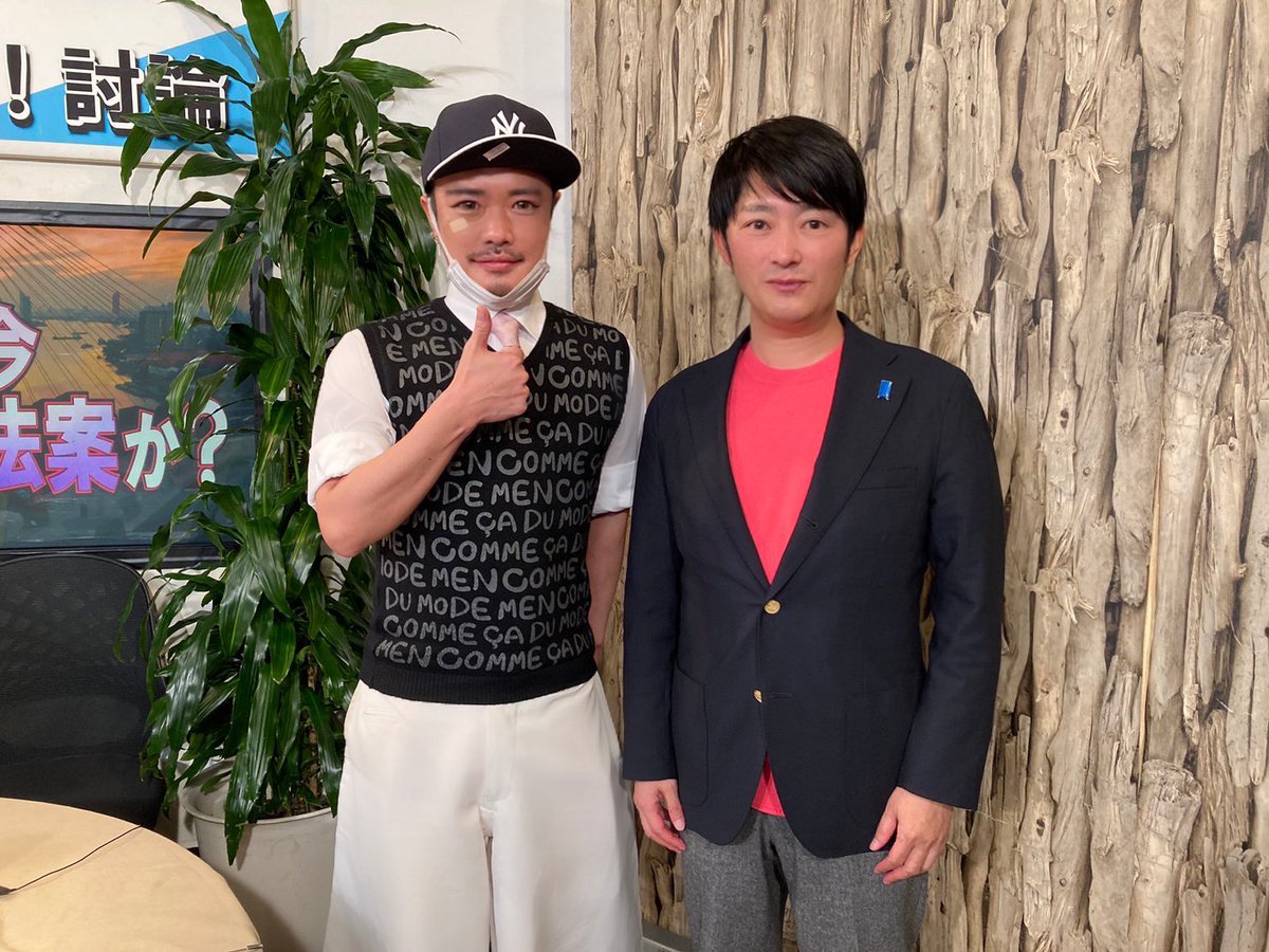 松嶋 圭 on X:  実は昨日、僕も撮影現場にいました。松浦さんとも久々の再会。収録後は繁内さん(写真撮り忘れた💦)と一緒に新宿2丁目へ移動。可愛い店子達を巻き込み、飲み散らかして帰りました♪笑…  t.coIizhgftZhG  X