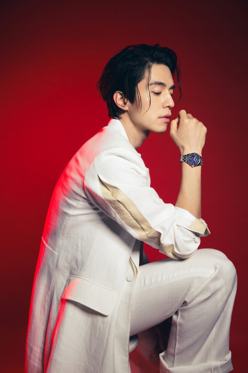 ArabLDW's tweet photo. ๐| #LDW_Magazine
ูู ุฏููุบ ููู ูุตุงูุญ ู
ุฌูุฉ GQ ุจุงูุชุนุงูู ู
ุน ู
ุงุฑูุฉ ุงูุณุงุนุงุช Tissot ูุดูุฑ ุงุจุฑูู 2023
- ูกูค ู
ุงุฑุณ ูขู ูขูฃ https://t.co/WoXsodq6kG