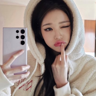 eunribs's tweet photo. #NewProfilePic https://t.co/ggjcpZeiSL