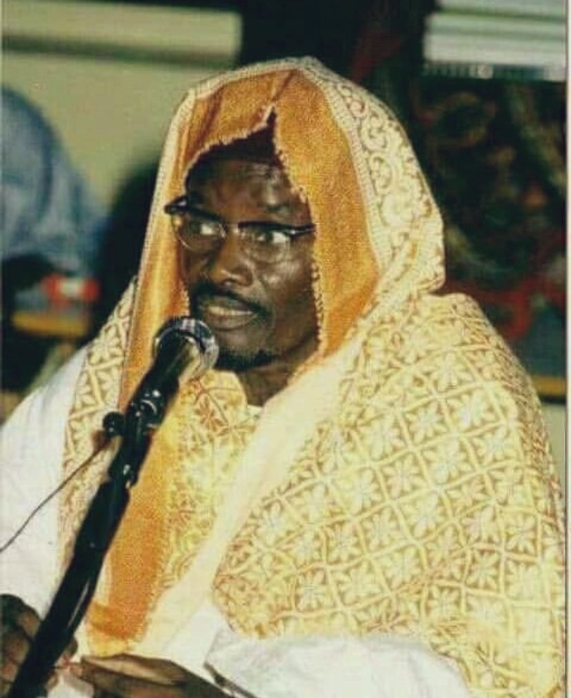 Mujadid98's tweet photo. Nitt hi légui Yalla biñuuy jaamu bén dong la mouy Cfa (L'
argent) valeur yi amoon moudi Ngoor fallé tuñu ko, mudi
Ngeum fallé tuñu ko, mudi xéll mu raffét fallé tuñu ko, mudi jeuf
diou raffét guissa tuñu ko, mudi muuñ ngu matt seuk guissa
tuñu ko, mudi beug Yalla guissa tuñu ko, https://t.co/5YBW6ju4zy